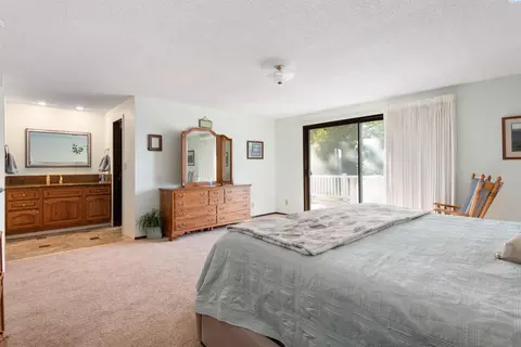 Bedroom - 8920 Maple Dr, Pasco, WA 99301 photo 3 of 4