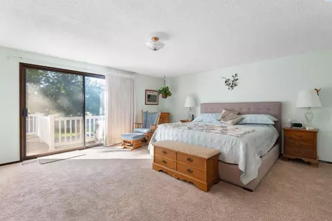 Bedroom - 8920 Maple Dr, Pasco, WA 99301 photo 2 of 4