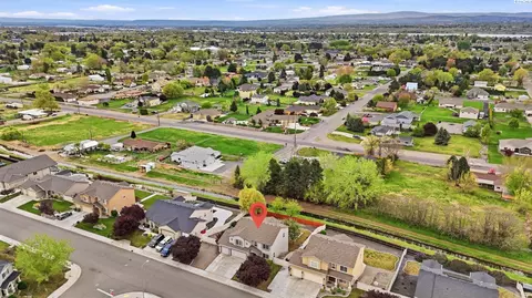View/Area - 5608 Pimlico, Pasco, WA 99301 photo 4 of 6