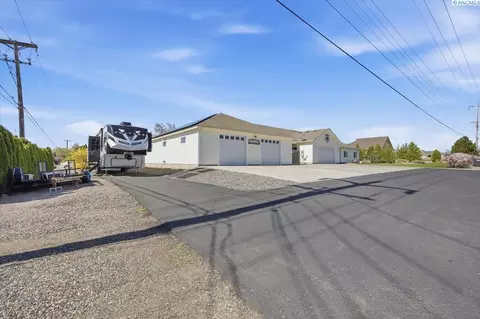 Exterior - 2304 Road 52, Pasco, WA 99301 photo 2 of 5