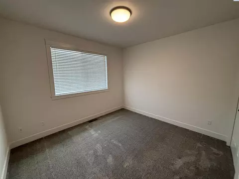 Bedroom - 820 SW Blue Heron Ct, Pullman, WA 99163 photo 1 of 4