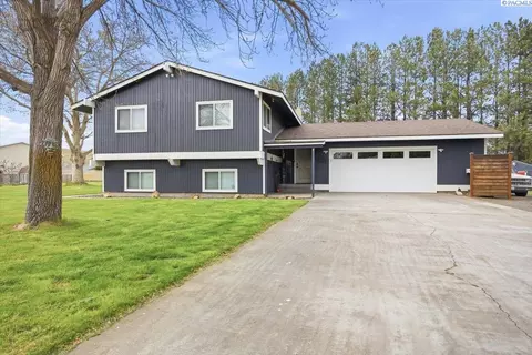 44002 Abilene Ct, West Richland, WA 99353