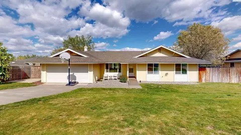1617 S Jean St, Kennewick, WA 99337