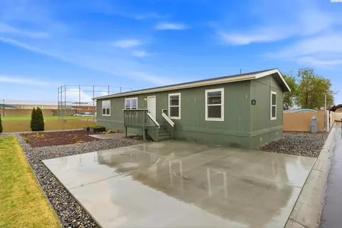 3517 N Road 84 UNIT 110C, Pasco, WA 99301