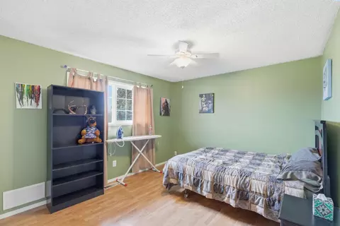 Bedroom - 809 E Valleyview Ln, Colfax, WA 99111 photo 1 of 4