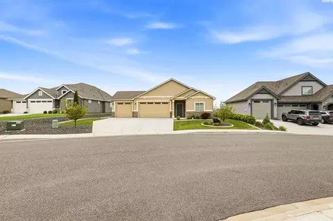 Exterior - 3161 Deserthawk Loop, Richland, WA 99354 photo 2 of 6