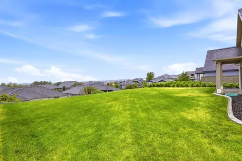 Exterior - 3161 Deserthawk Loop, Richland, WA 99354 photo 5 of 6