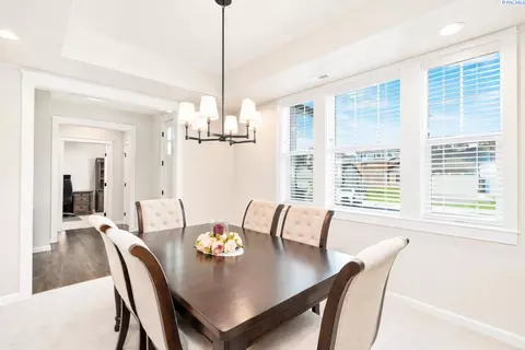 Dining - 625 SW Cayuse, Pullman, WA 99163 photo 1 of 1