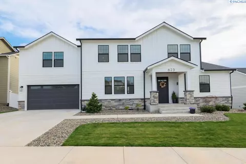 Exterior - 625 SW Cayuse, Pullman, WA 99163 photo 2 of 7