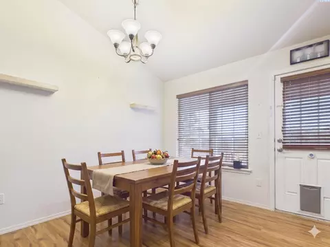 Dining - 3511 Estrella Dr, Pasco, WA 99301 photo 1 of 1