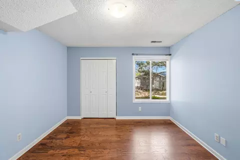 Bedroom - 1050 SE Glen Echo Rd, Pullman, WA 99163 photo 2 of 2