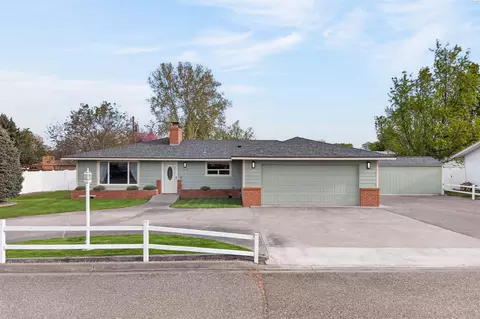 Exterior - 4313 W Agate St, Pasco, WA 99301 photo 3 of 13