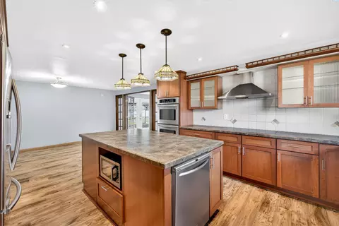 Kitchen - 4313 W Agate St, Pasco, WA 99301 photo 5 of 8