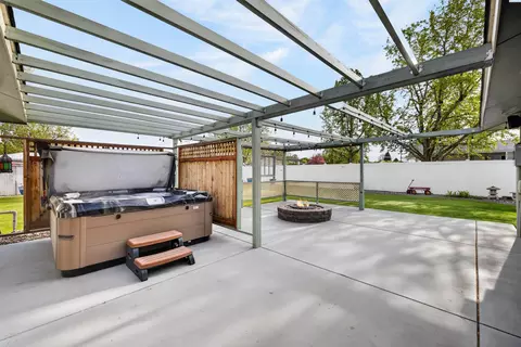 Exterior - 4313 W Agate St, Pasco, WA 99301 photo 8 of 13