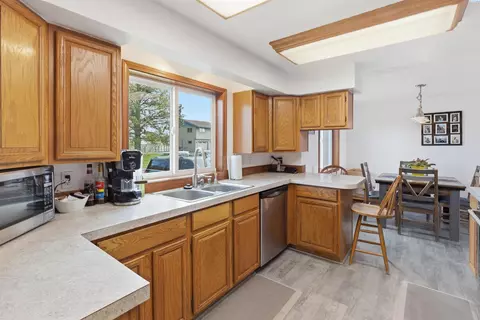 Kitchen - 801 E Valleyview Ln, Colfax, WA 99111 photo 1 of 3