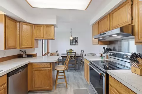 Kitchen - 801 E Valleyview Ln, Colfax, WA 99111 photo 2 of 3