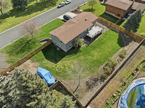 View/Area - 801 E Valleyview Ln, Colfax, WA 99111 photo 4 of 12