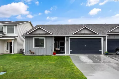 5520 Remington Dr, Pasco, WA 99301
