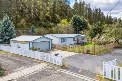421 W A Ave, Colfax, WA 99111