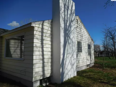 Exterior - 2005 Road 76, Pasco, WA 99301 photo 3 of 8