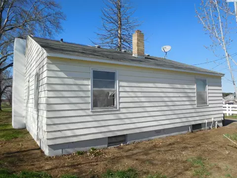 Exterior - 2005 Road 76, Pasco, WA 99301 photo 6 of 8