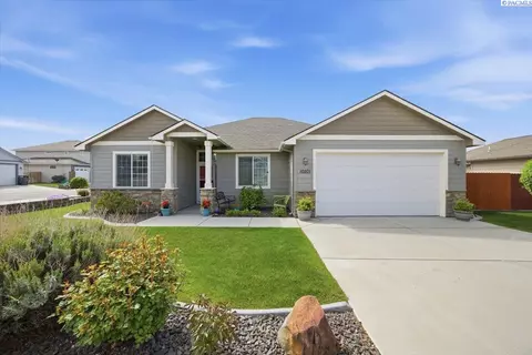 10201 W 18th Ct, Kennewick, WA 99338
