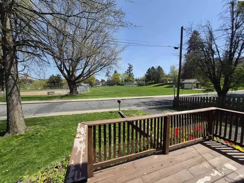 Exterior - 535 SE Side St, Pullman, WA 99163 photo 9 of 9