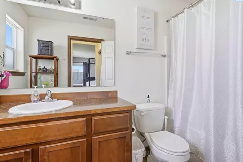 5512 Leon Ct, Pasco, WA 99301 photo 24