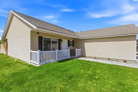 5512 Leon Ct, Pasco, WA 99301 photo 2