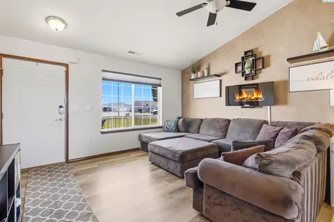 5512 Leon Ct, Pasco, WA 99301 photo 8