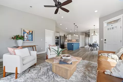 2749 Westhaven Ct, West Richland, WA 99353