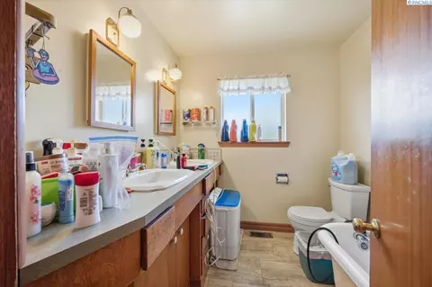 1932 W Ruby St, Pasco, WA 99301 photo 13