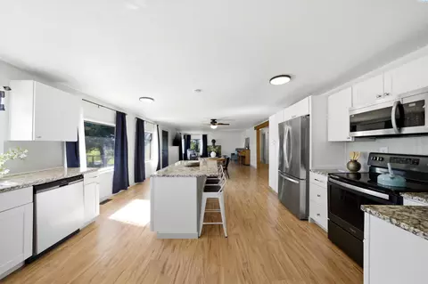 Kitchen - 351 W Eltopia W, Eltopia, WA 99330 photo 6 of 6