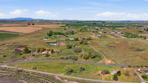 View/Area - 351 W Eltopia W, Eltopia, WA 99330 photo 3 of 7