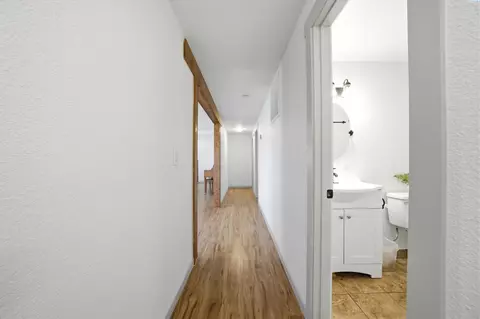 Entry Way - 351 W Eltopia W, Eltopia, WA 99330 photo 1 of 1