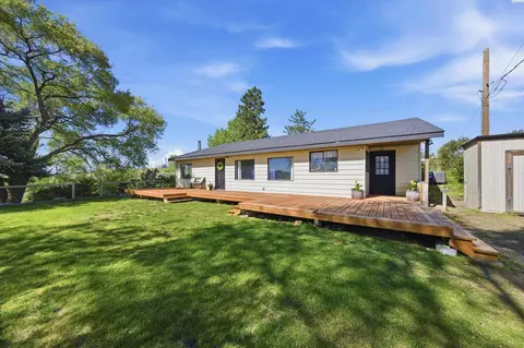 Exterior - 351 W Eltopia W, Eltopia, WA 99330 photo 2 of 9