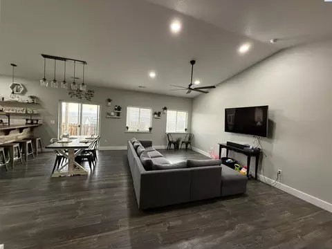 Other - 1141 W Davis St, Connell, WA 99326 photo 2 of 7