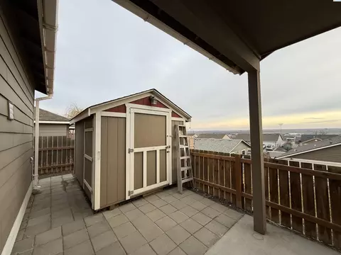 Exterior - 1141 W Davis St, Connell, WA 99326 photo 5 of 6