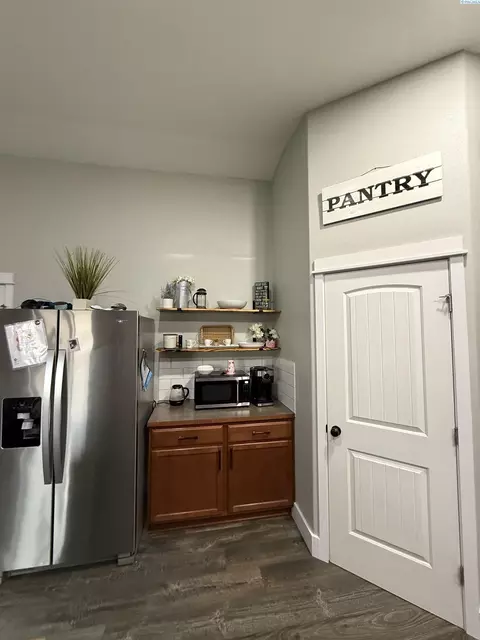 Other - 1141 W Davis St, Connell, WA 99326 photo 5 of 7