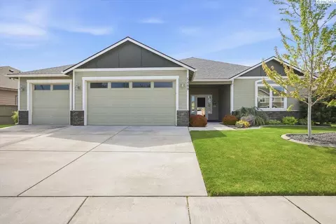 5409 W 19th Ave, Kennewick, WA 99338