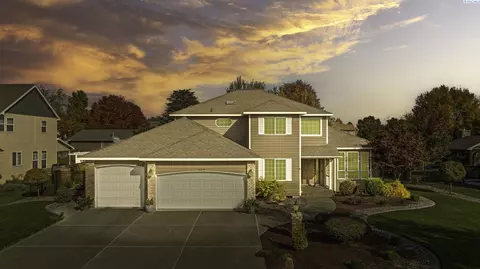 10215 W Court St, Pasco, WA 99301