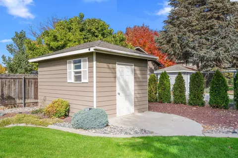 Exterior - 10215 W Court St, Pasco, WA 99301 photo 8 of 11