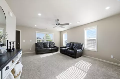 Other - 5617 Springfield Dr, Pasco, WA 99301 photo 4 of 8