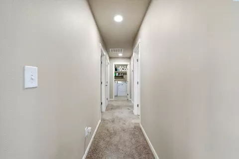 Entry Way - 5617 Springfield Dr, Pasco, WA 99301 photo 1 of 1