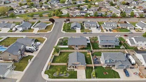 View/Area - 5617 Springfield Dr, Pasco, WA 99301 photo 9 of 9