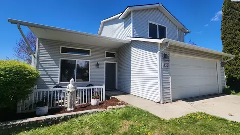 Exterior - 1925 NW Arcadia, Pullman, WA 99163 photo 1 of 9
