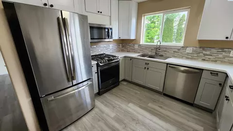 Kitchen - 1925 NW Arcadia, Pullman, WA 99163 photo 1 of 7