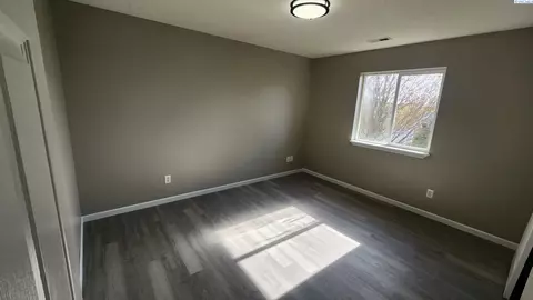 Bedroom - 1925 NW Arcadia, Pullman, WA 99163 photo 5 of 5