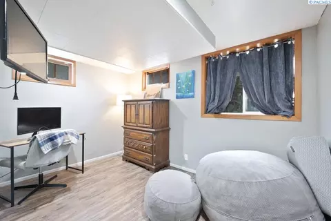 1040 NW Clifford St, Pullman, WA 99163 photo 28