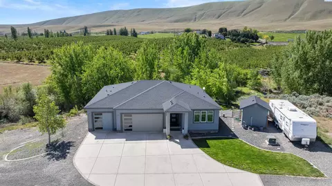 21723 N Webber Canyon Rd, Benton City, WA 99320
